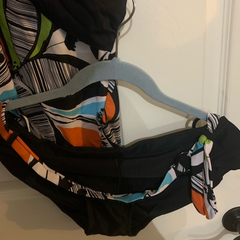 Plus Colorful Bathing Suit - Picture 5 of 8